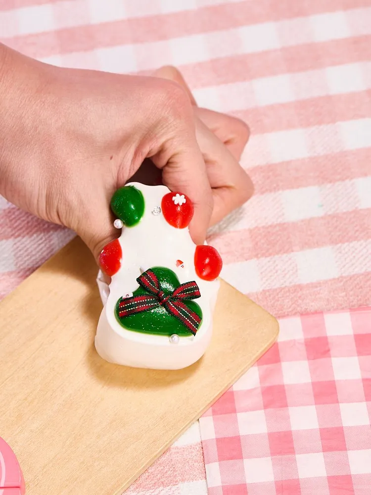 Christmas Kitten Paw Taba Squishy — photo 6