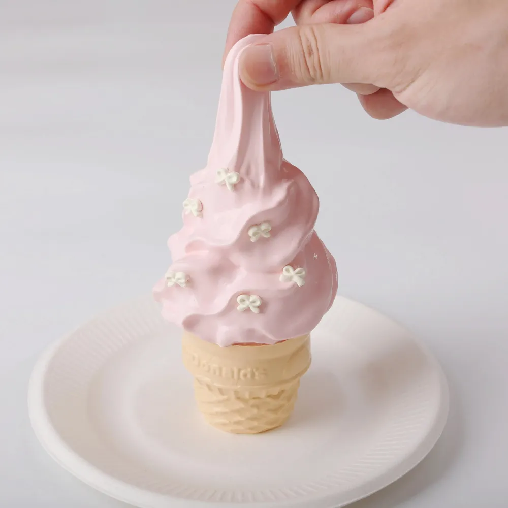 【CT019】Strawberry Ice Cream Cone Squishy Toy — photo 4