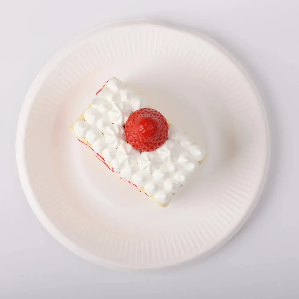 【CT021】Strawberry Filled Cake Squishy Toy — photo 4