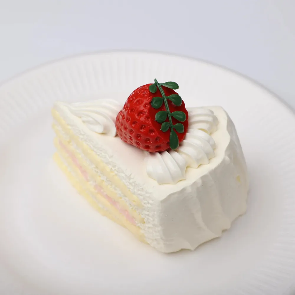 【CT069】Strawberry Creamy Slice Cake Squishy Toy — photo 3