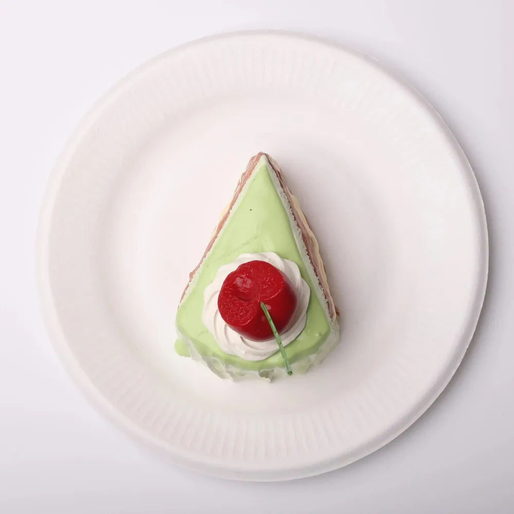 【CT098】Matcha Cherry Cake Slice Squishy Toy — photo 3