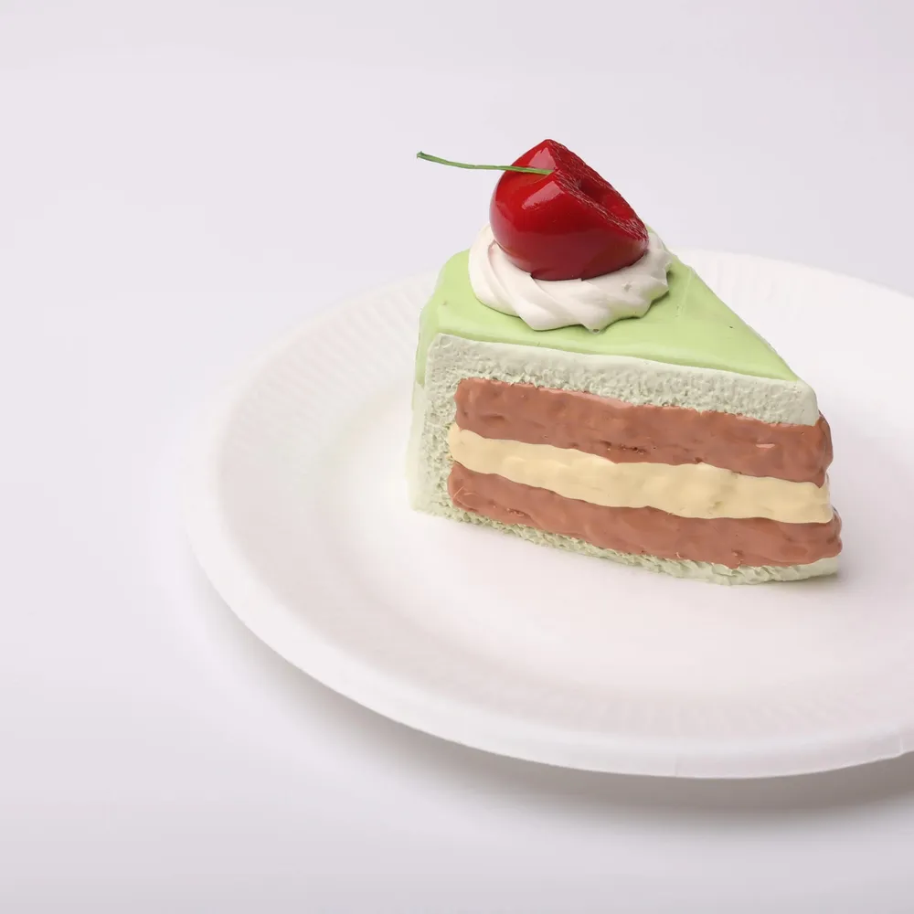【CT098】Matcha Cherry Cake Slice Squishy Toy — photo 4