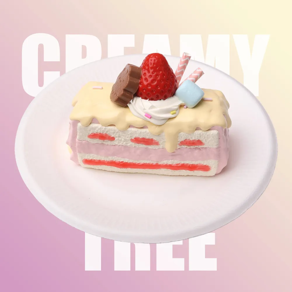【CT110】Strawberry Roll Cake Squishy Toy