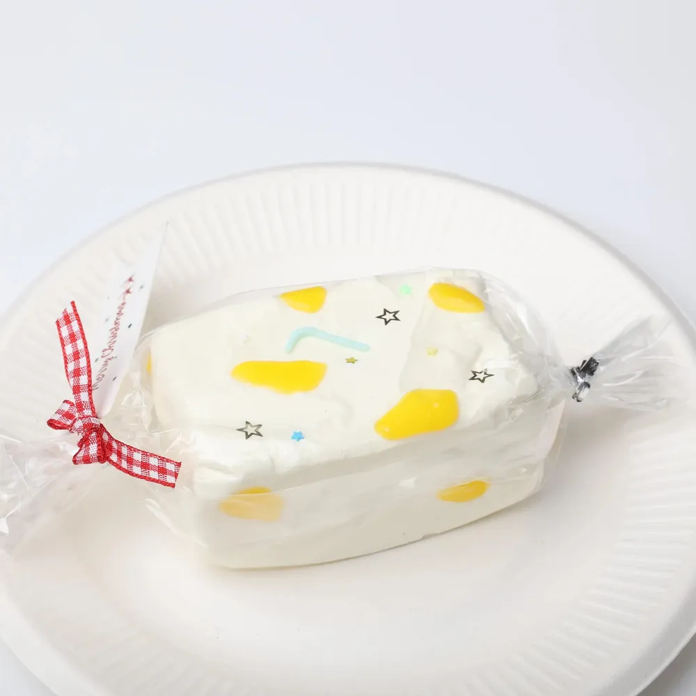 【CT133】Mango Nougat Squishy Toy — photo 3