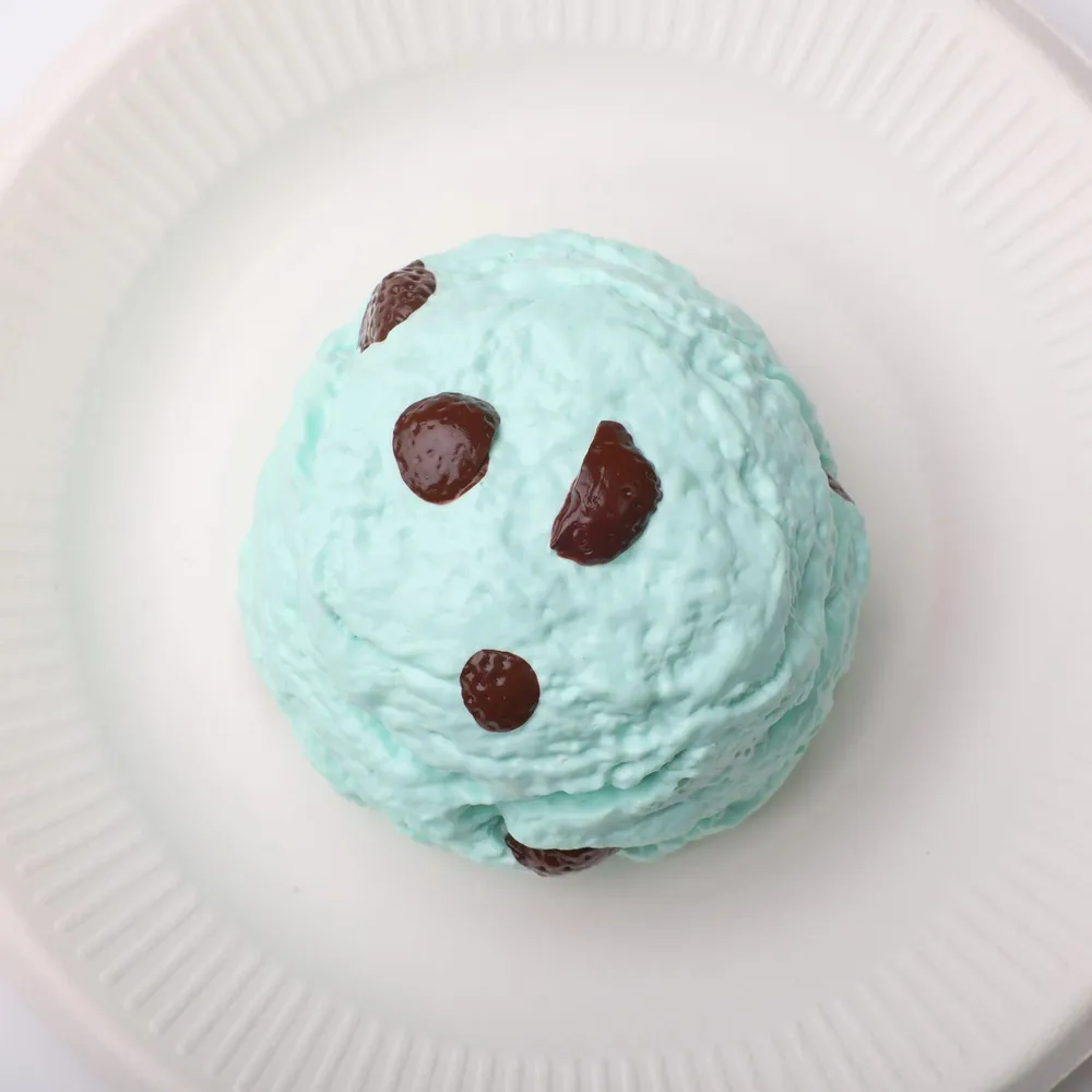 【CT180】Choco Mint Ice Cream Ball Squishy Toy — photo 4