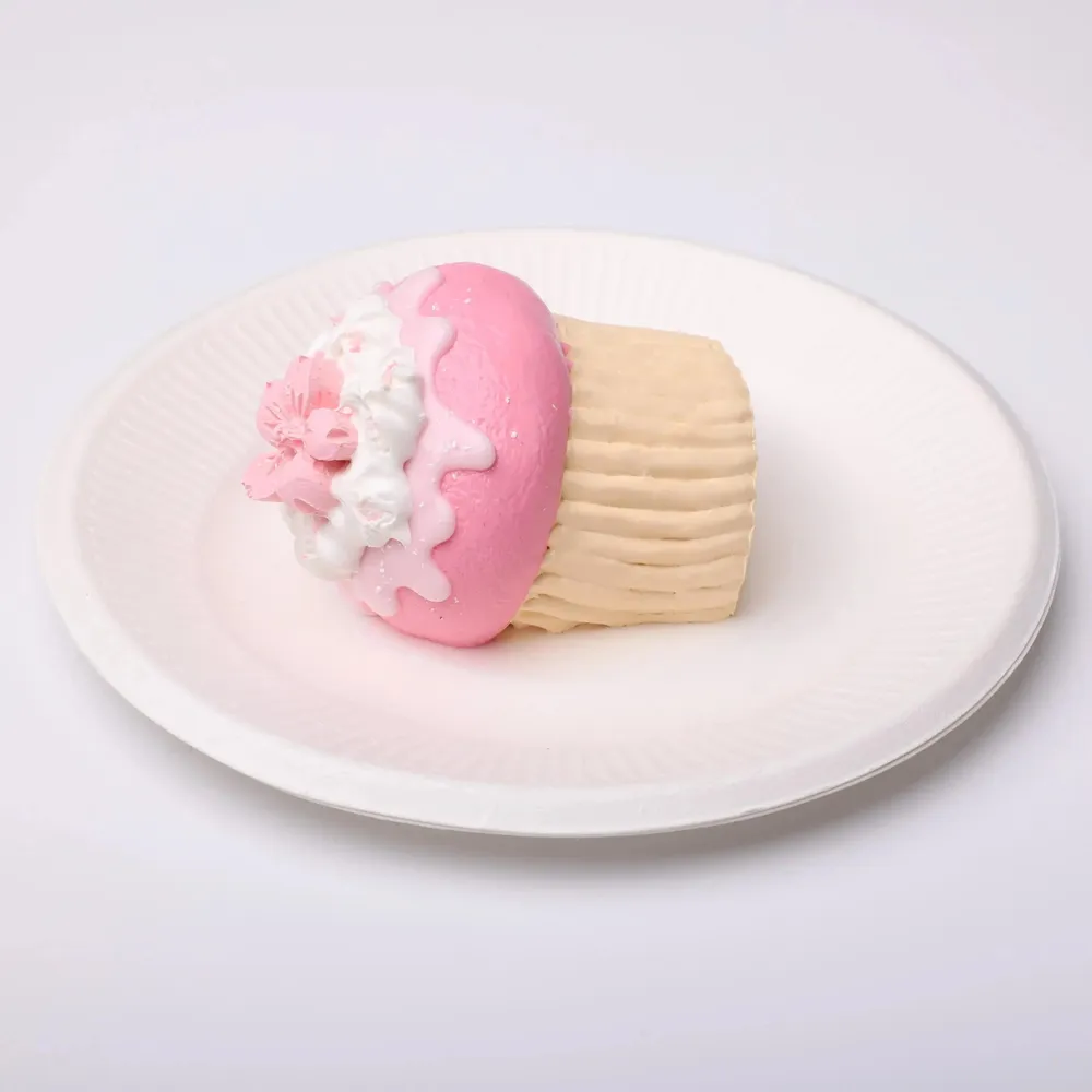 【CT191】Buds of Spring - Cherry Blossom Cupcake Squishy Toy — photo 3