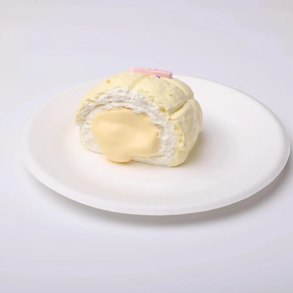 【CT199】Salted Egg Yolk Dirty Bun Squishy Toy — photo 4