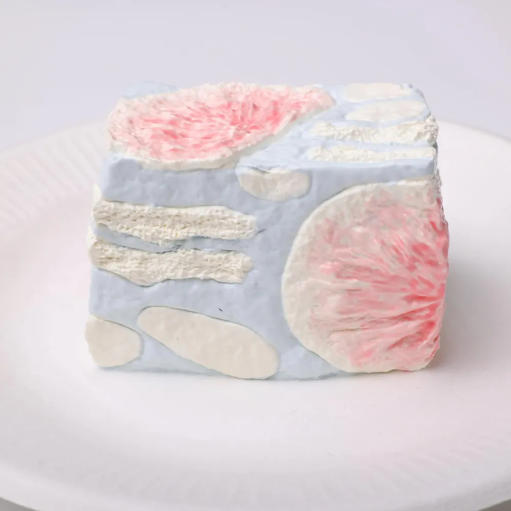 【CT203】Fig Salted Caramel Snowflake Crisp Squishy Toy — photo 4