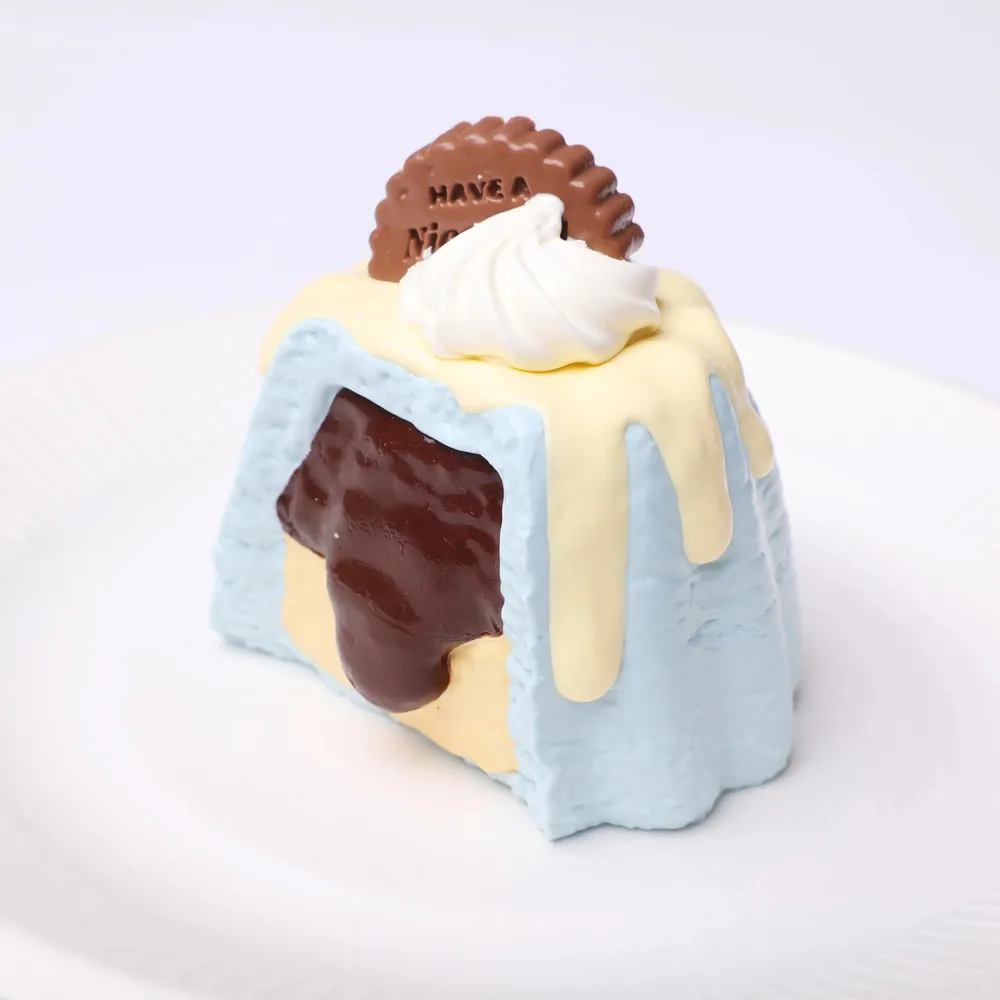 【CT231】‘Clock out on time’ Mint Chocolate Canelé Squishy Toy — photo 2