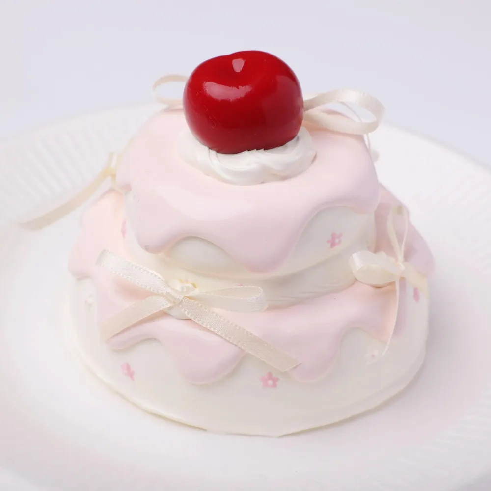 【CT244】Mia Cake Squishy Toy — photo 3