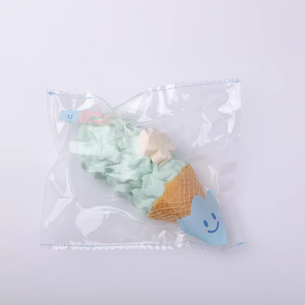 【CT253】Treemie Mint Ice Cream Cone Squishy Toy — photo 4