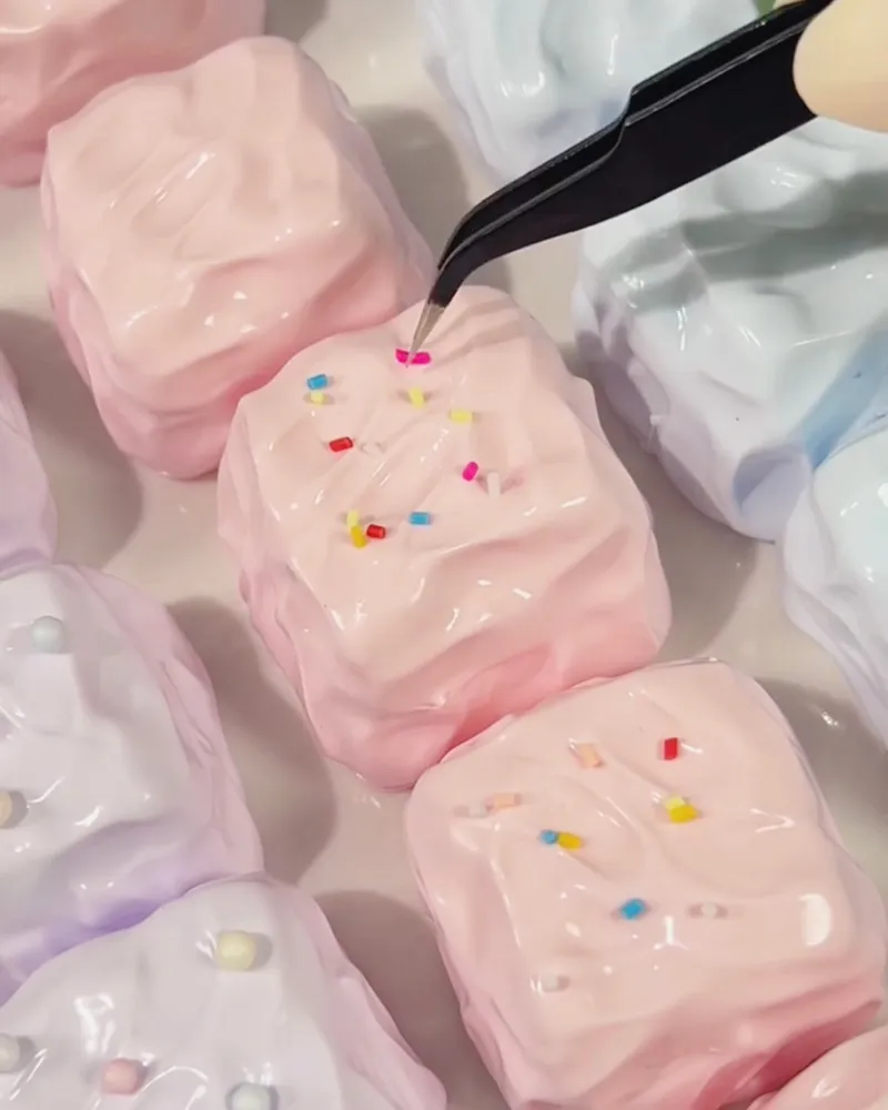 Cube Squishy Stress Relief Decompression Toy — photo 2