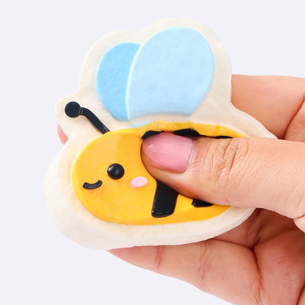 Cute Bee — photo 2