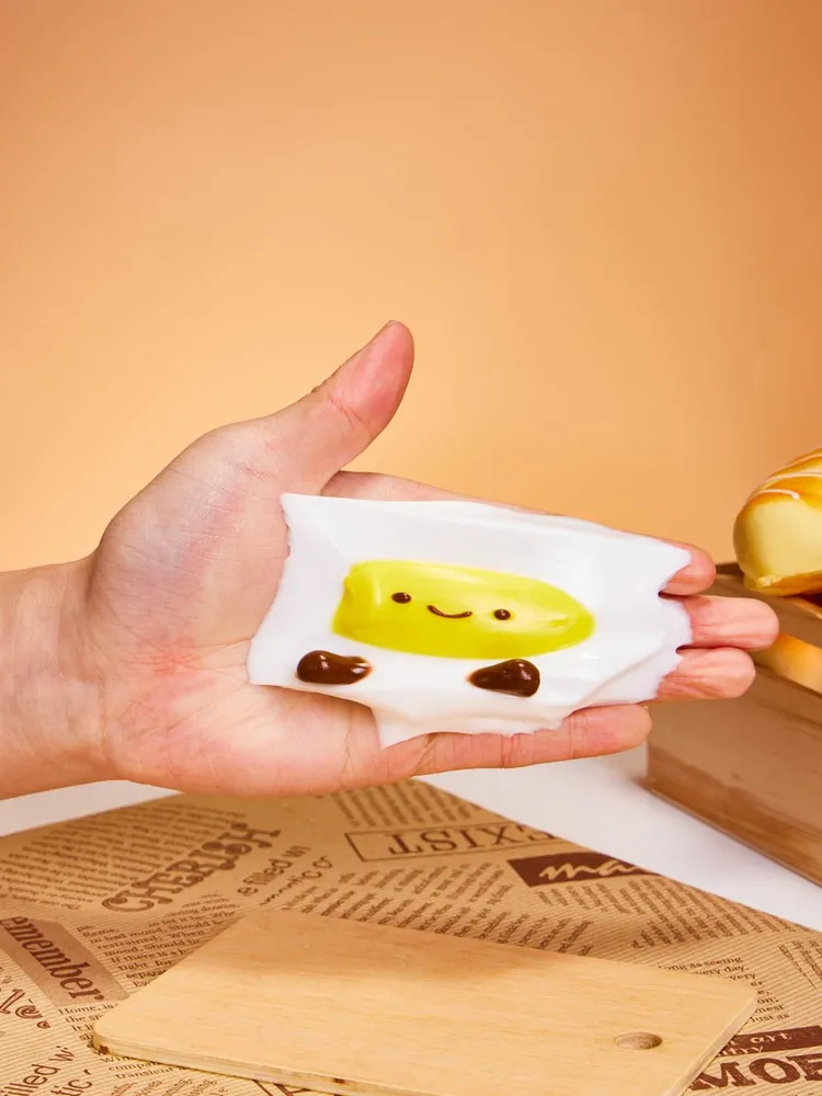 Cute Fried Egg Taba Squishy — photo 3