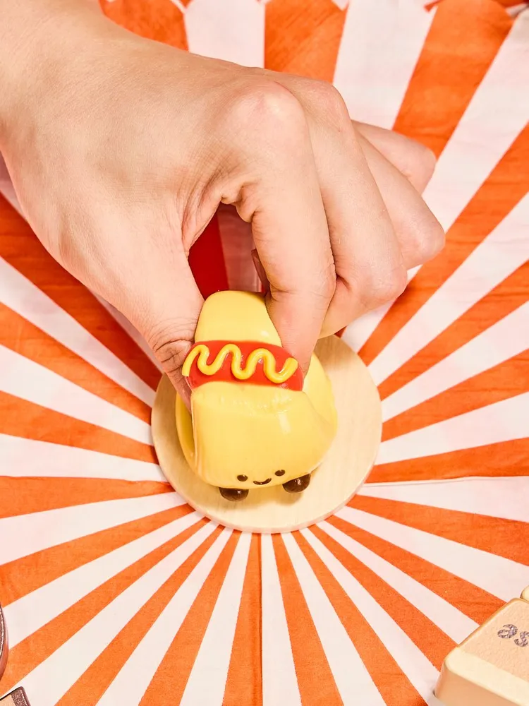 Cute Hotdog Taba Squishy — photo 3
