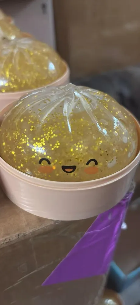 Golden Glitter Mystery Dumpling Squishy