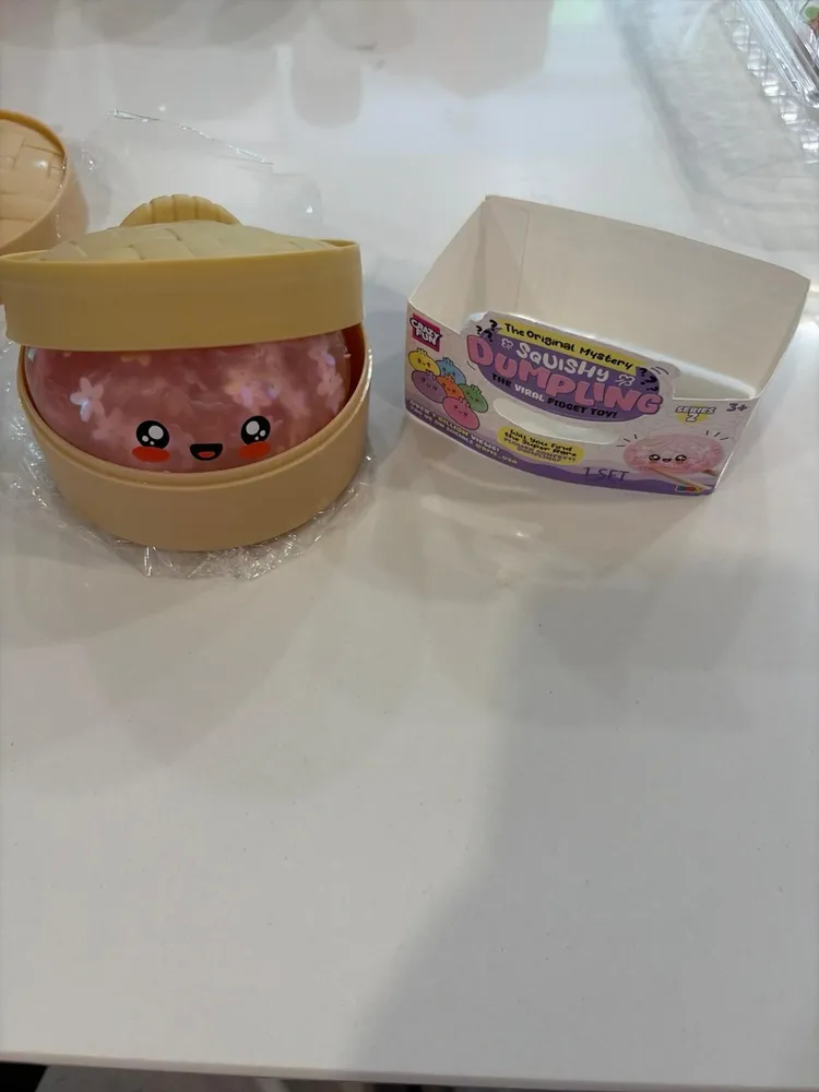 RMS Mystery Dumpling Series 2 Flower Confetti