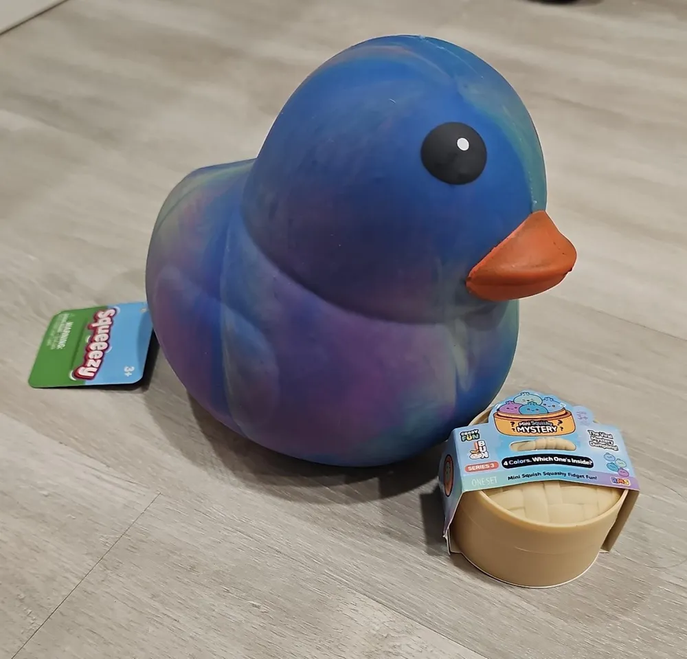 Squeezy Duck & Mini Squishy Mystery Dumpling Bundle — photo 2