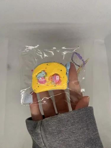 Toast Taba 3-Layer Squishy